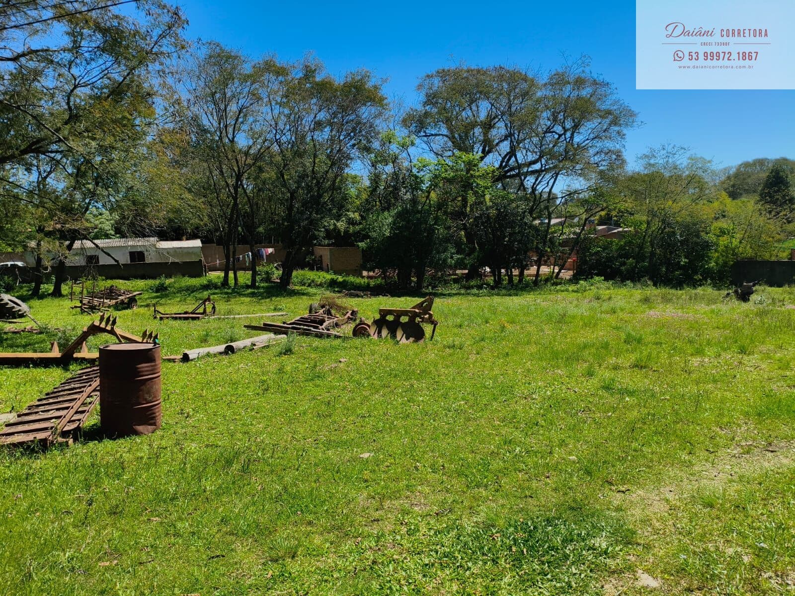 Terreno Ramal da Viação Férrea