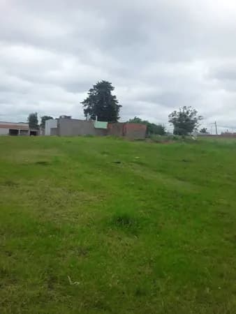 TERRENO PARA CONSTRUÇÃO EM CONDOMÍNIO