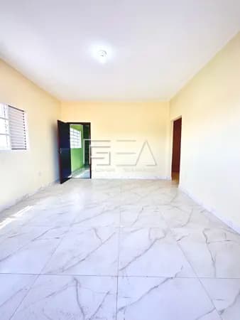 APARTAMENTO DE 03 QUARTOS SENDO 01 SUÍTE DISPONÍVEL PARA LOCAÇÃO NO SETOR BOSQUE