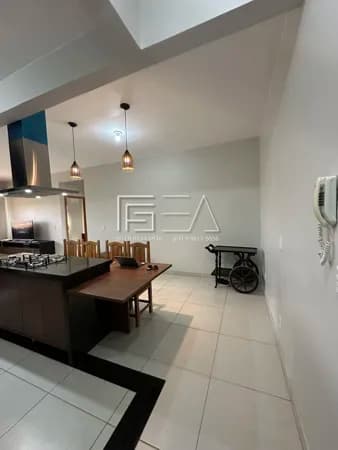 Apartamento 2 Quartos com Suíte em Condomínio Completo – Conforto e Praticidade!
