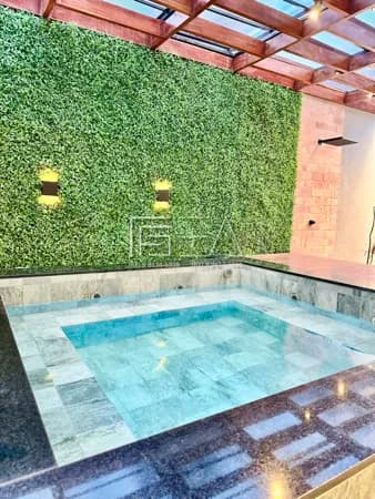 Residência de Luxo com Ofurô: Localização Privilegiada