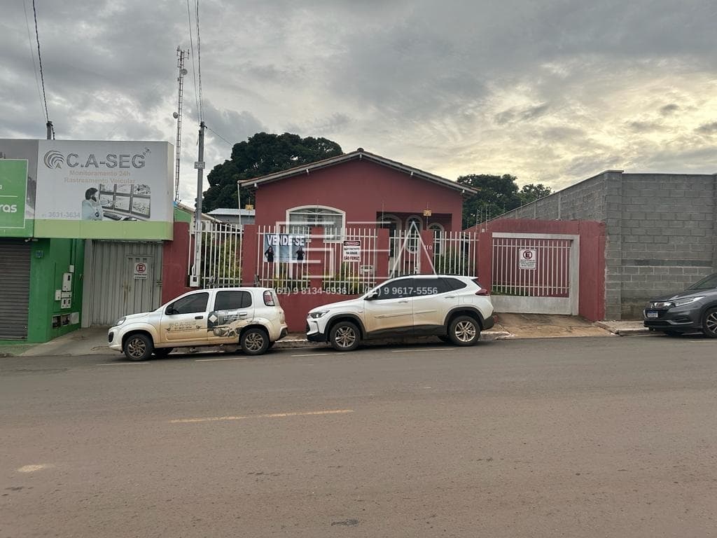 Oportunidade única de investimento: Imóvel comercial em Avenida do Centro da Cidade!