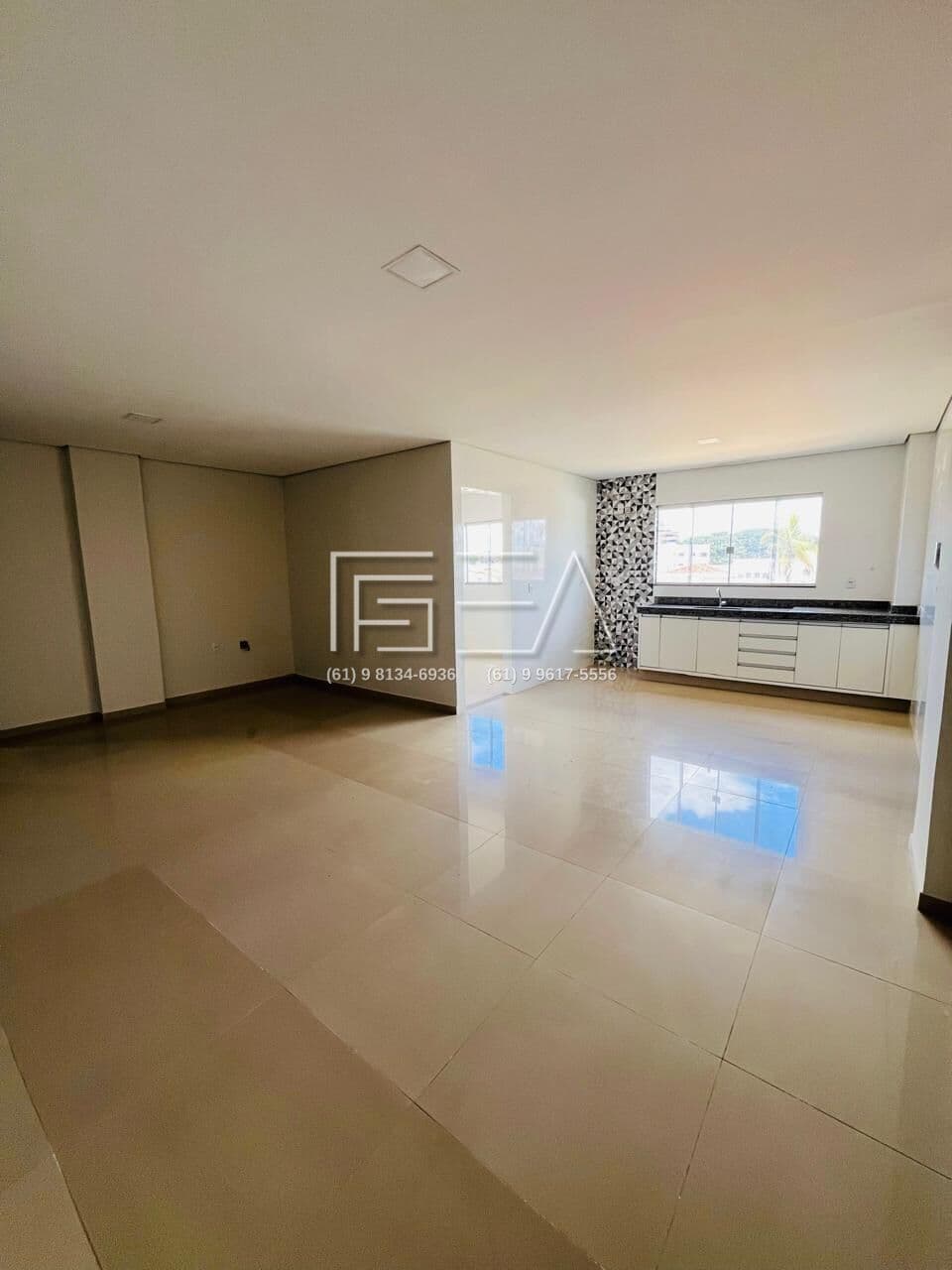 Espaçoso Apartamento de 3 Quartos em Localização Privilegiada para Locação