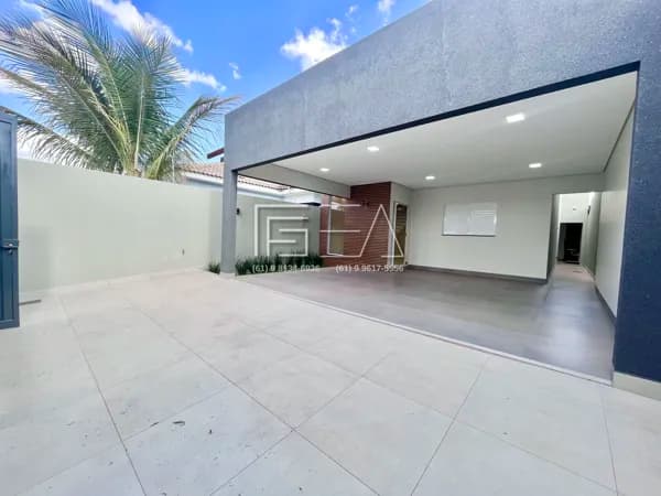 3 SUÍTES NO JARDIM TRIÂNGULO