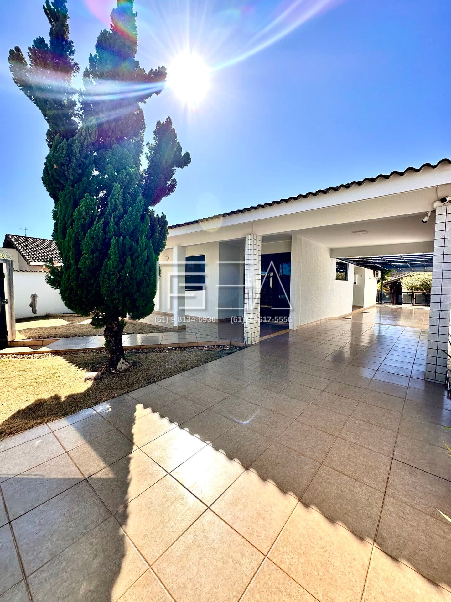Viva o Melhor da Vida: Venda de Casa com Piscina e Churrasqueira!
