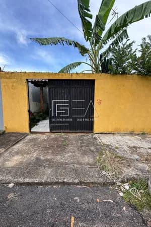 OPORTUNIDADE! CASA DE 02 QUARTOS À VENDA