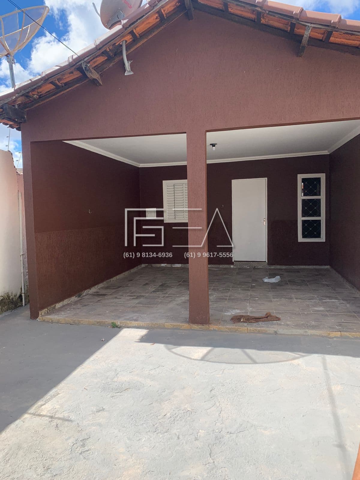 Casa Simples e Aconchegante: 3 Quartos, 1 Suíte, Bem Localizada!