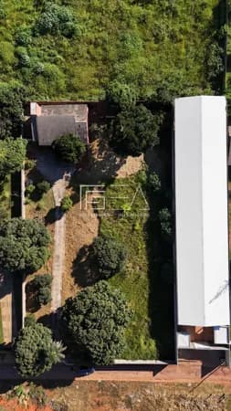 02 Terrenos à Venda: Oportunidade de Investimento