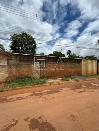EXCELENTE OPORTUNIDADE! TERRENO À VENDA COM ÁREA TOTAL DE 1.549 m²