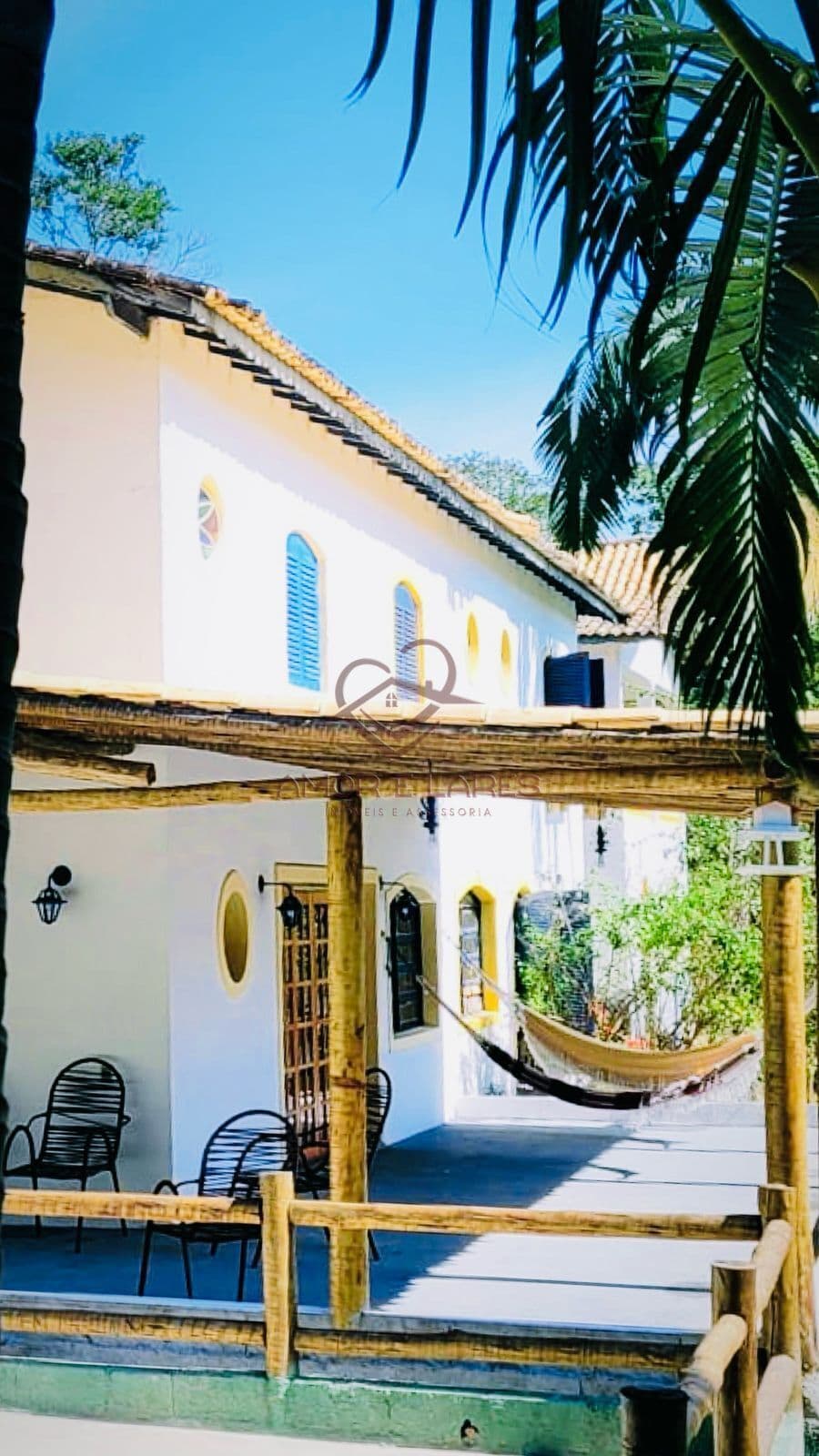 Chácara à venda com 3 suítes e piscina