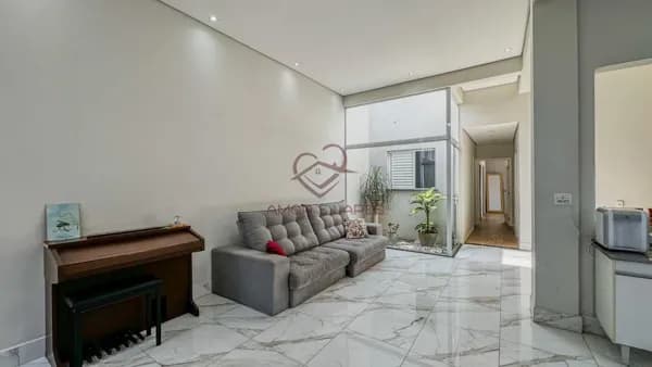 Casa à venda com 3 dormitórios e 1 suíte em Campinas