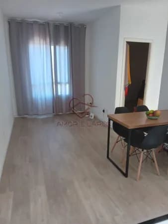 Apartamento à venda com 2 dormitórios e 50m2 em condomínio fechado na cidade de Sumaré
