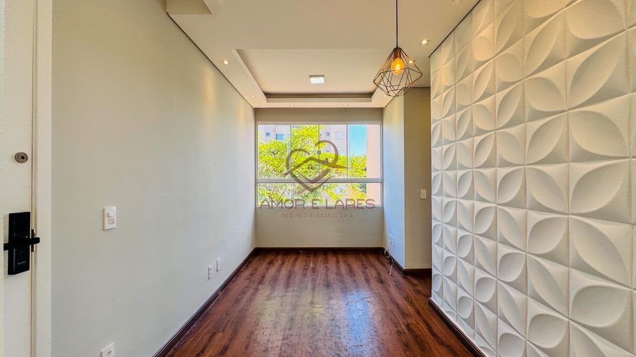 Apartamento à venda com 2 dormitórios em condomínio fechado na cidade de Sumaré.