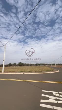 Terreno de esquina à venda na cidade de Santa Bárbara d'Oeste