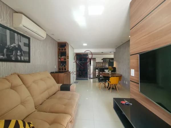 Apartamento á venda de 65m² com 2 dormitórios, Sacada e vaga garagem coberta em Sumaré