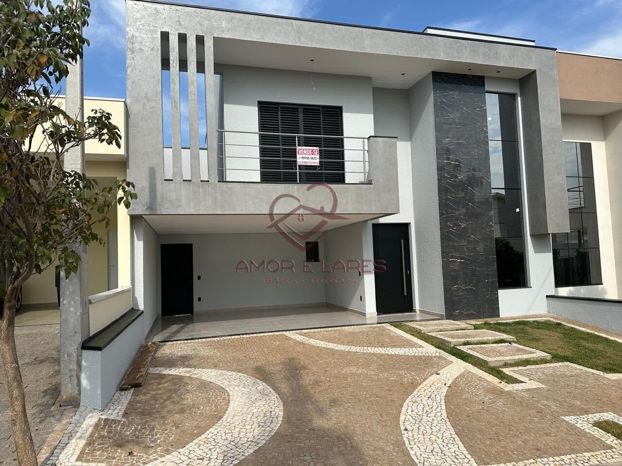 Casa à venda com 3 dormitórios e 1 suíte em condomínio fechado, Hortolândia