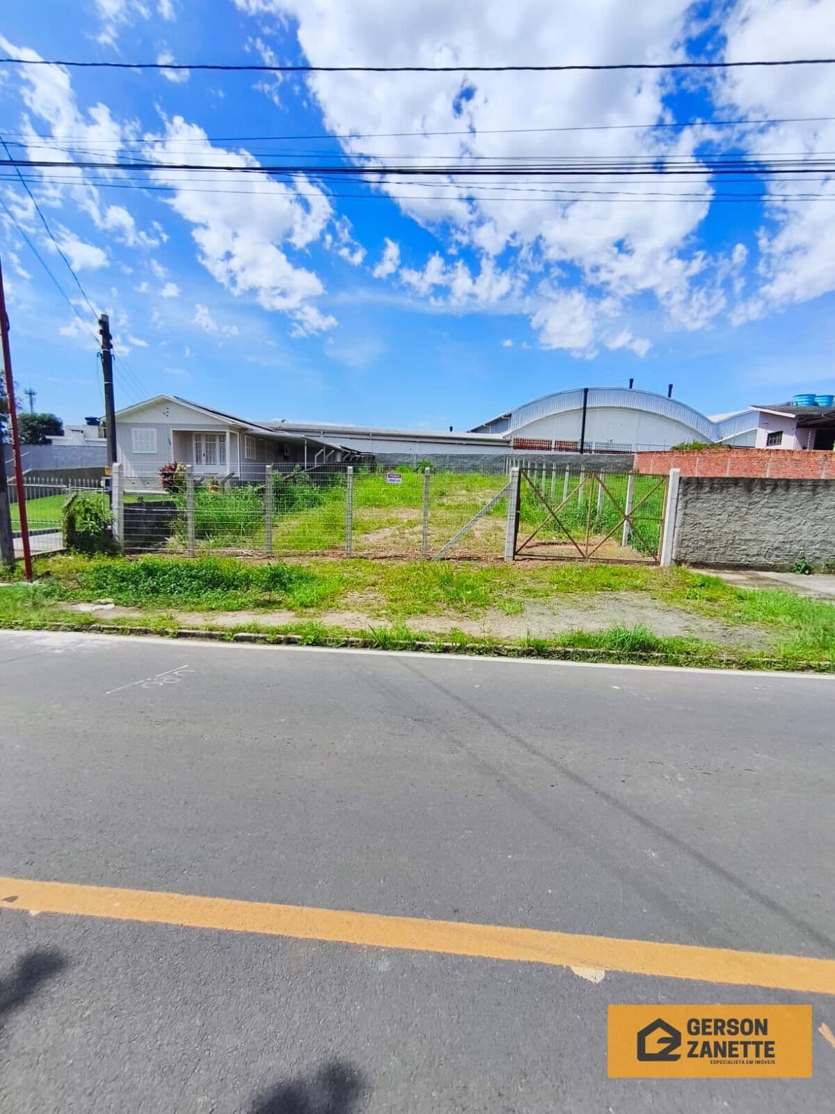 Terreno Lote - Avenida Porto Alegre – Bairro Brasília, Criciúma-SC