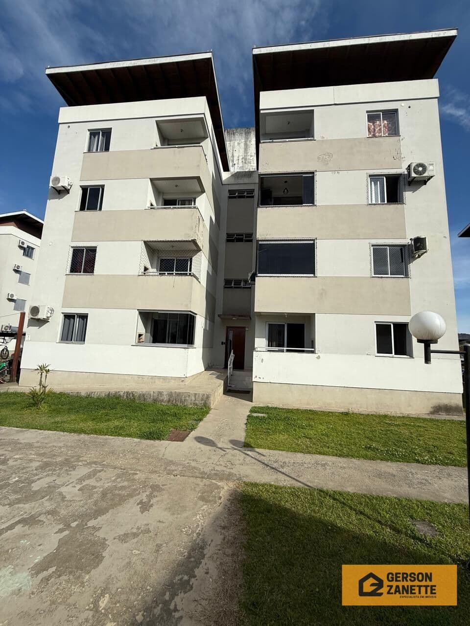 Apartamento Padrão - Res. Santorini