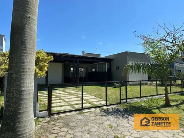Casa Alto Padrão - Cond. Vila Suiça