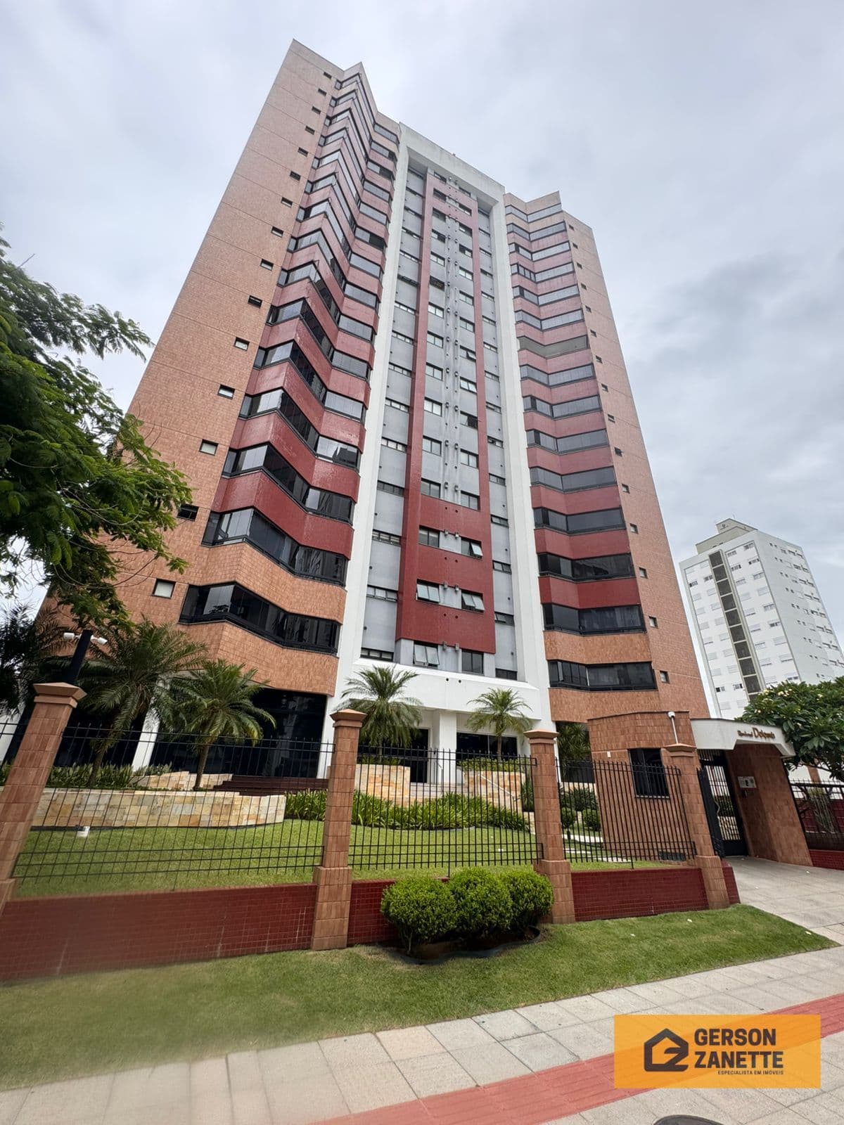 Apartamento Alto Padrão - Ed. Dolomiti -Centro | Criciúma