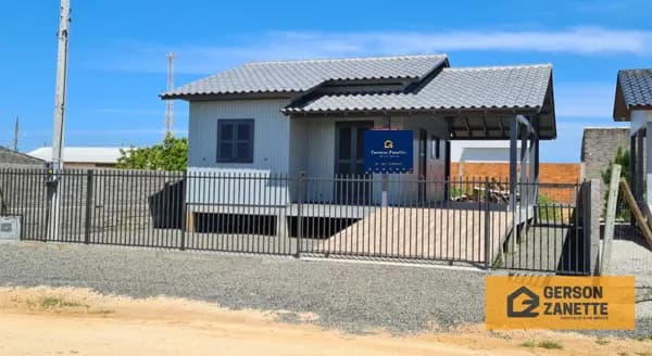 Casa Padrão - – Balneário Rincão