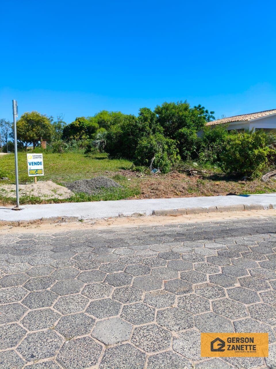 Terreno de Esquina - Balneário Rincão SC