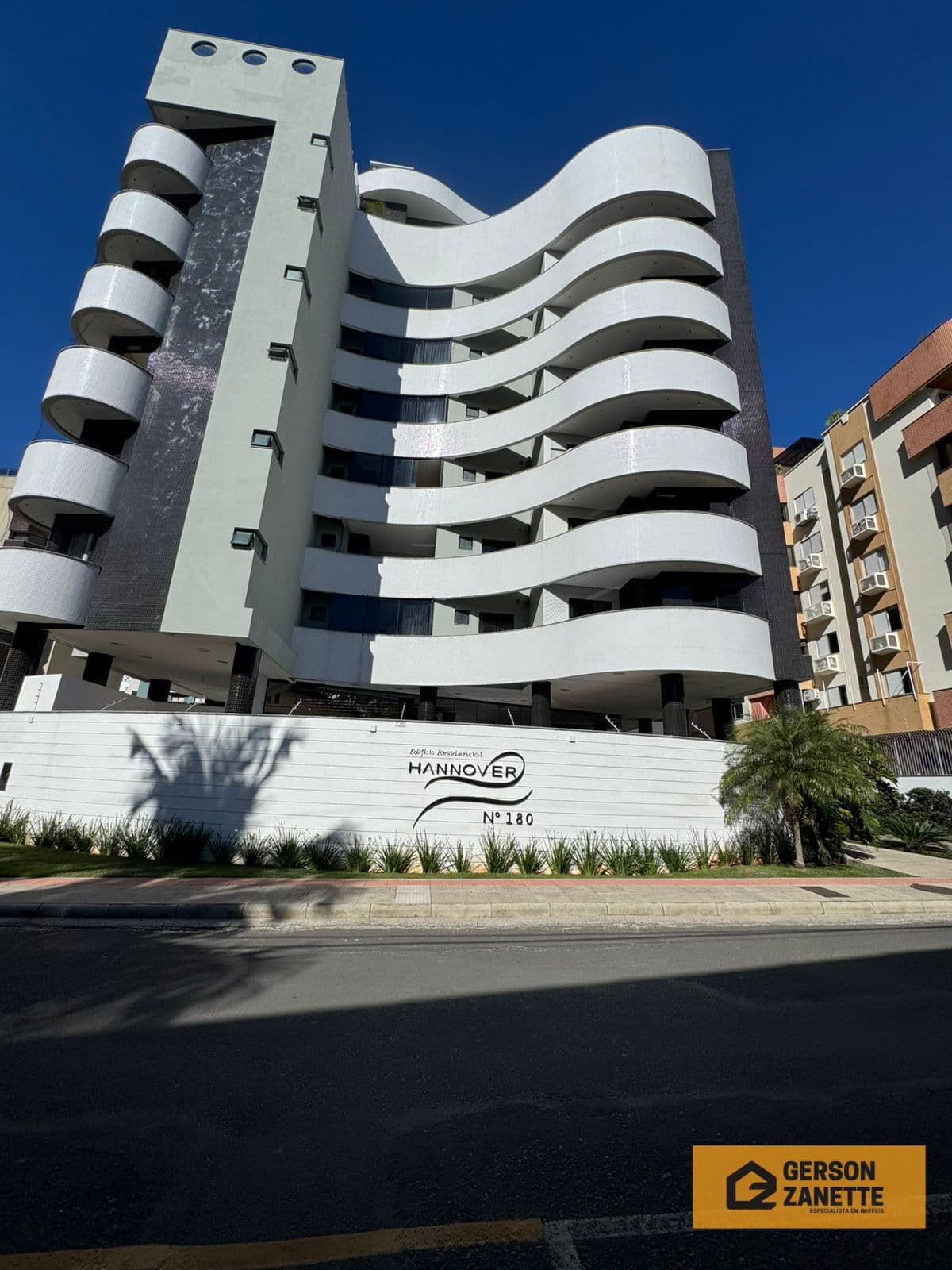 Apartamento - HANNOVER RESIDENCIAL