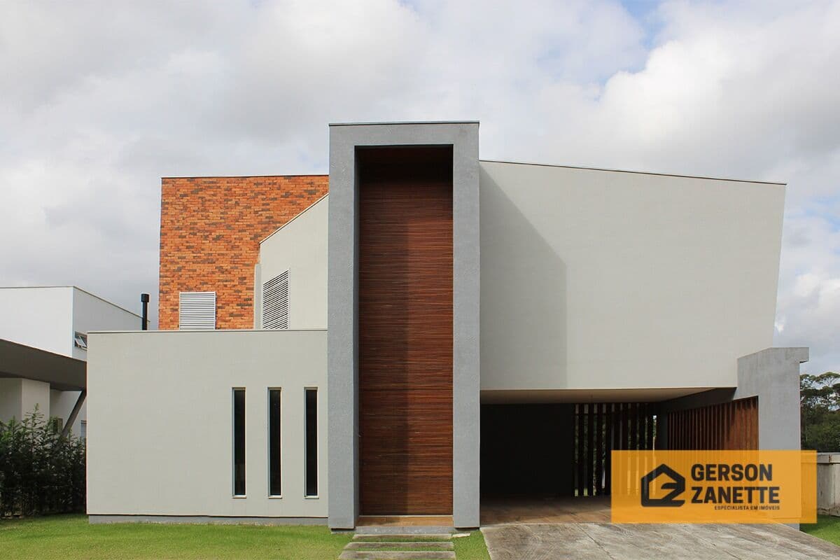 Casa Alto Padrão Condomínio Golden Village/ Primeira Linha/ Criciúma/ SC