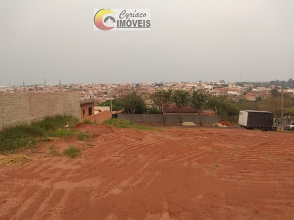 Terreno para Venda em Jardim Cambuí Botucatu-SP