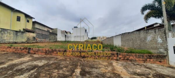 Lote/Terreno em Botucatu - Altos do Paraíso
