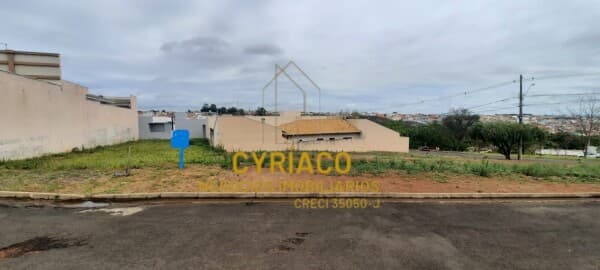 Lote/Terreno em Botucatu - Jardim Itália