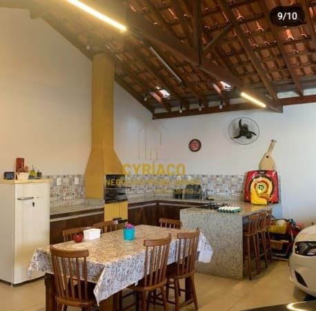 Casa em Botucatu - Jardim Universitário