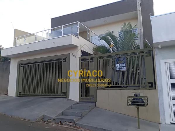 Casa Alto Padrão em Vila Nova Botucatu, Botucatu/SP