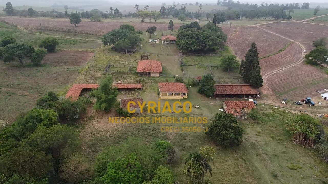 Fazenda/Sítios/Chácaras em Botucatu - Alto