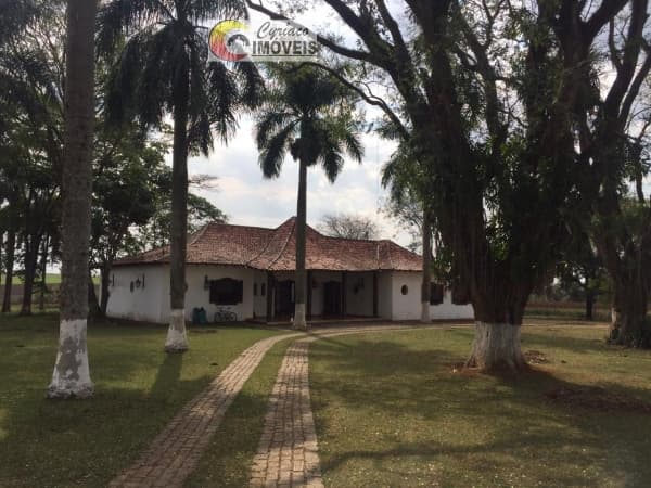 Fazenda Pecuária para Venda em Centro Pardinho-SP