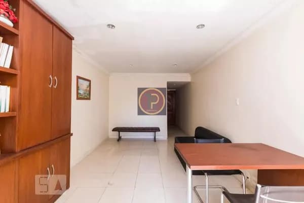 Apartamento Kitnet / Antiga sala comercial no centro