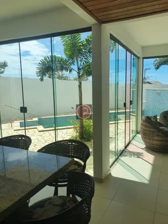 Casa Alto Padrão em Rio das Ostras