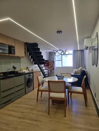 FLAT cobertura duplex Alto Padrão em frente ao VLT e Metro da Carioca