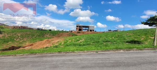 Lote com 820 m² em condomínio Itupeva-SP.