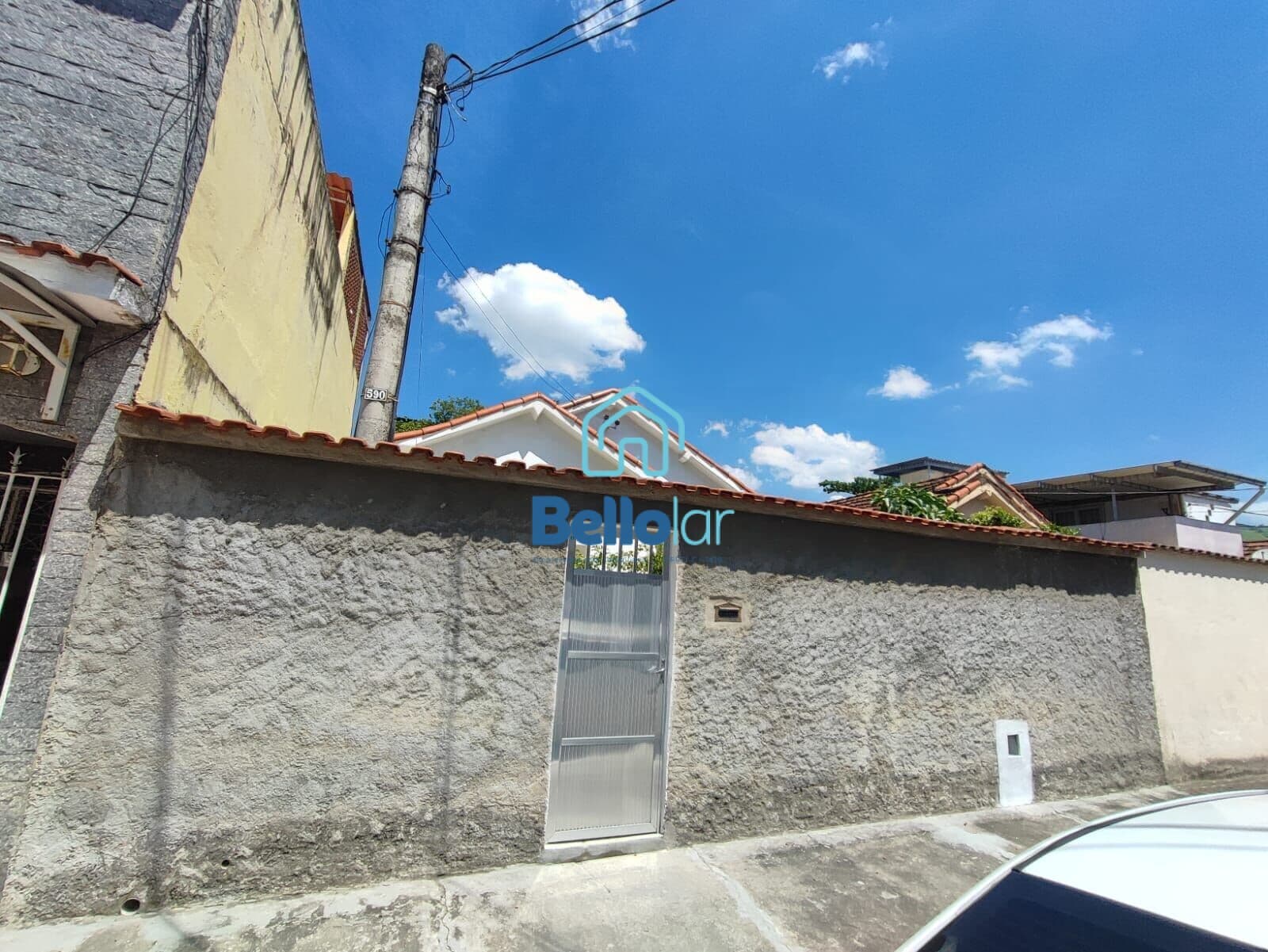 DUAS CASAS PARA VENDA EM SANTA EUGÊNIA