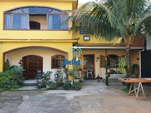 CASA DUPLEX EM NOVA BRASILIA - NOVA IGUAÇU.
