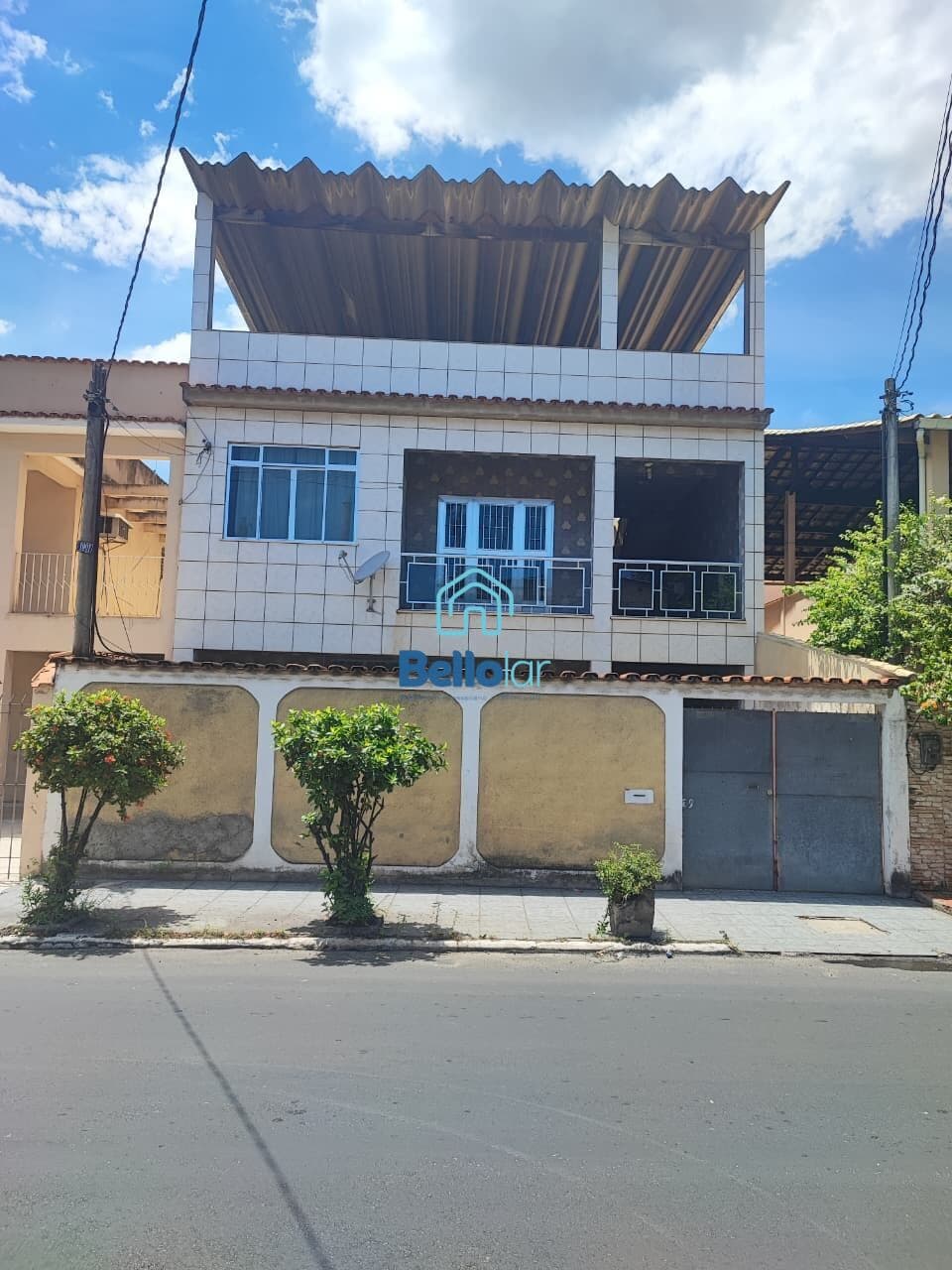 🏡 OPORTUNIDADE – CASA TRIPLEX EM ROCHA SOBRINHO / MESQUITA