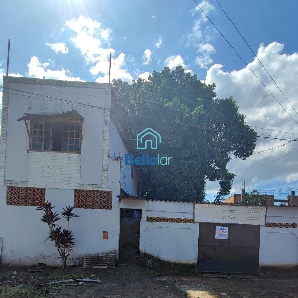 Sobrado em Nova Iguaçu - Nova Brasília