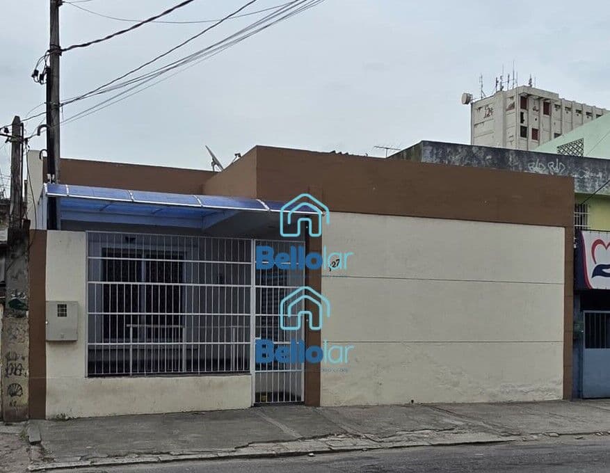 Imóvel amplo e bem localizado à sua espera!