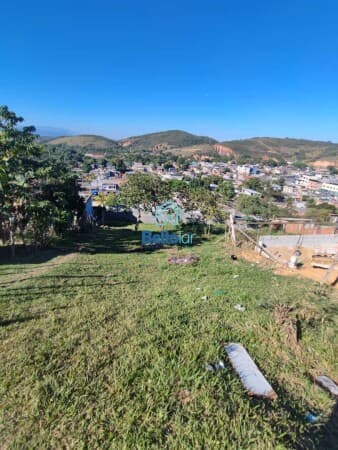 Lote/Terreno em Nova Iguaçu - Nova Brasília