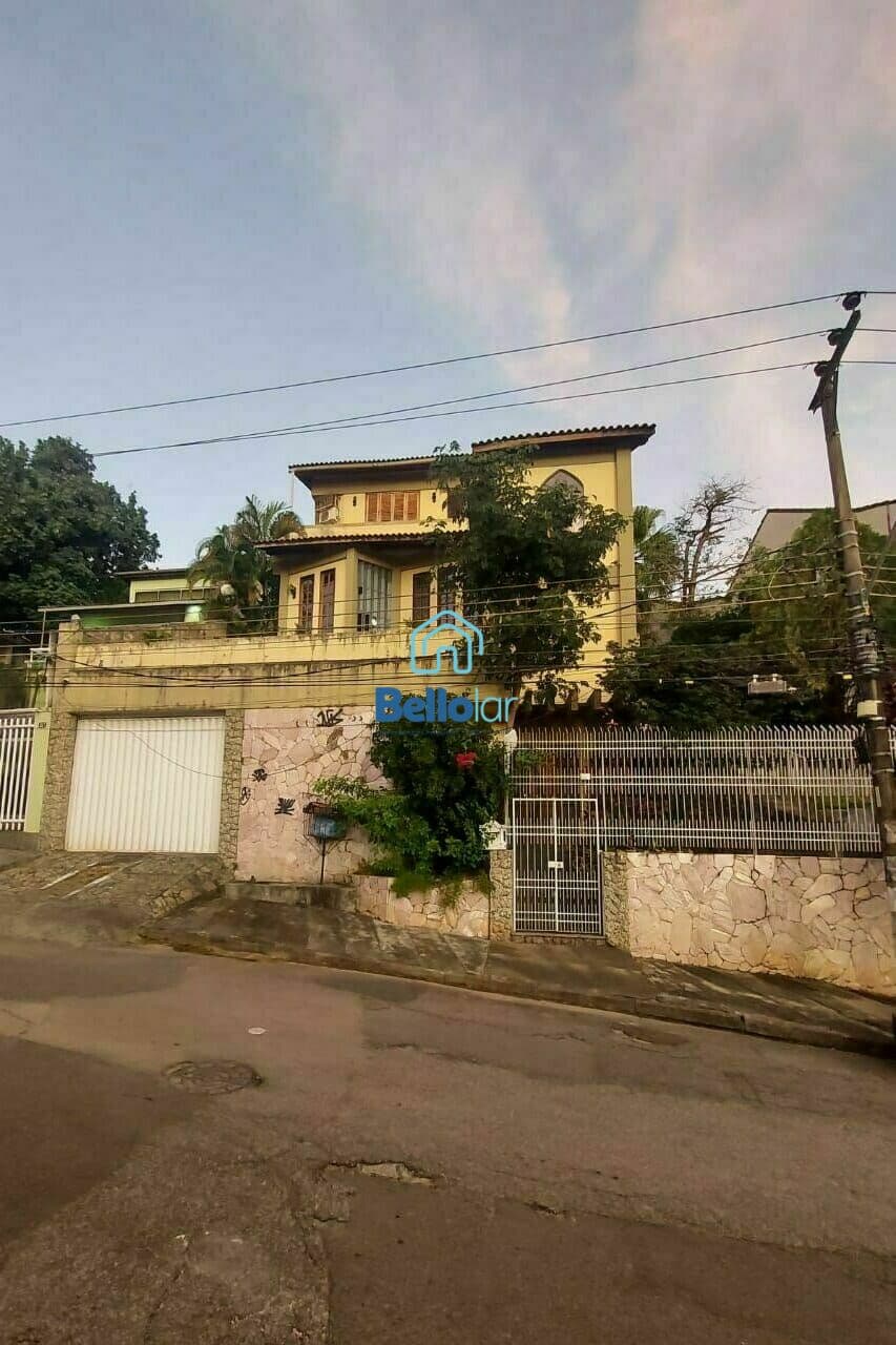 Casa em Nova Iguaçu - Centro