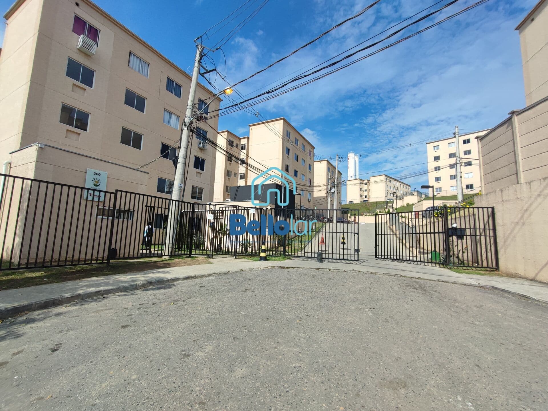 Apartamento em Nova Iguaçu - Cerâmica