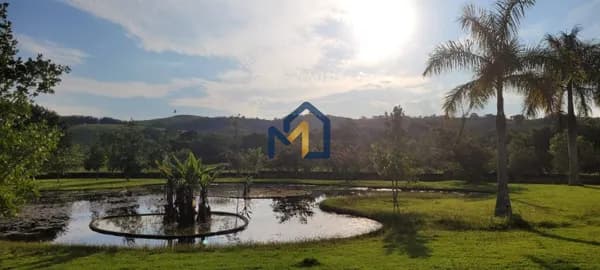 Terreno em Platô com Vista Incrível e 1.134m² no Espelho D’Água – Pronto para Construir!