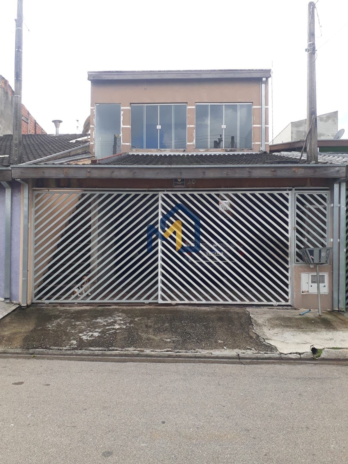 CASA À VENDA COM 3 DORMITÓRIOS EM SÃO JOSÉ DOS CAMPOS/SP
