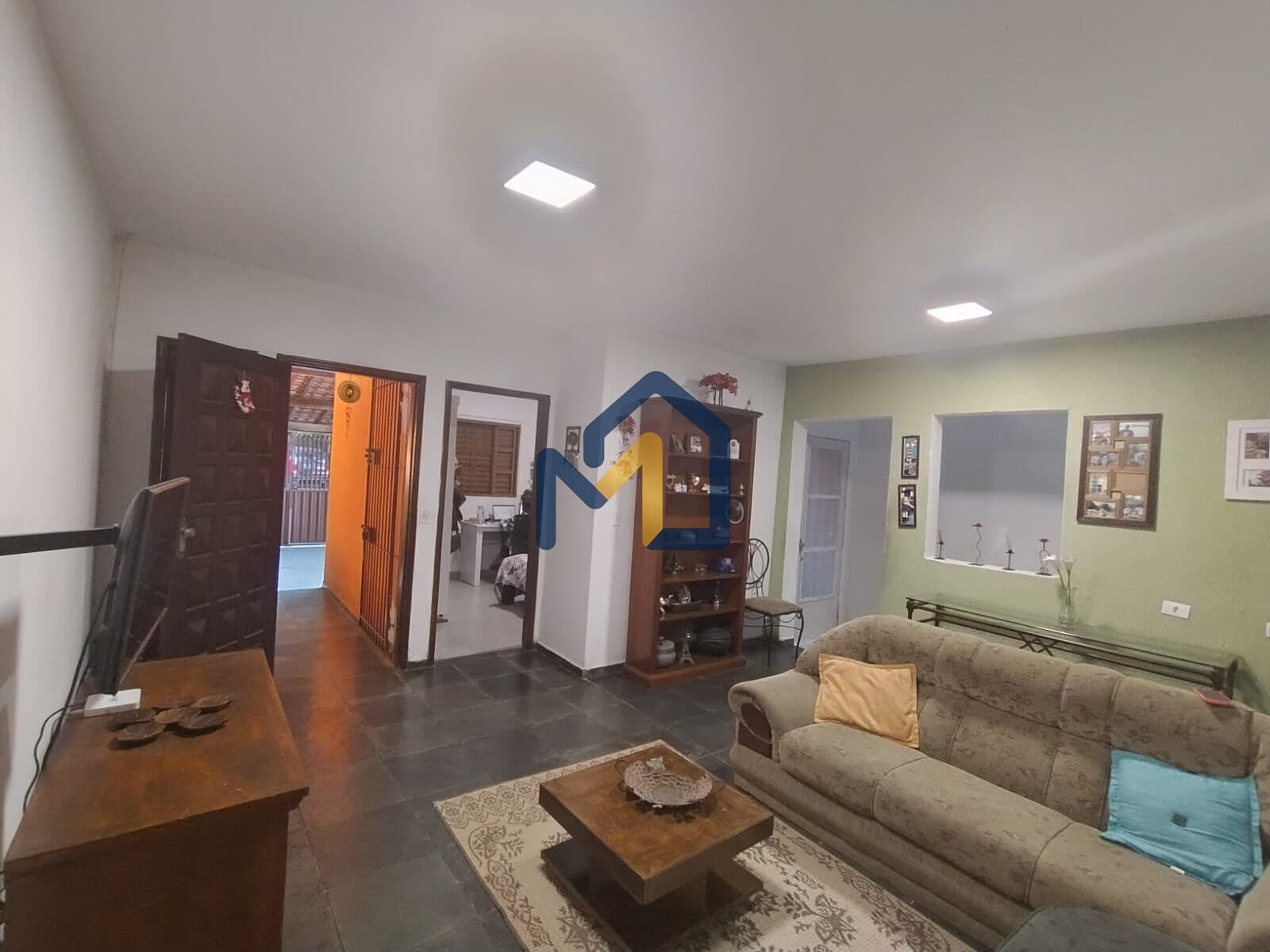 CASA À VENDA, JARDIM PARARANGABA EM SÃO JOSÉ DOS CAMPOS/SP